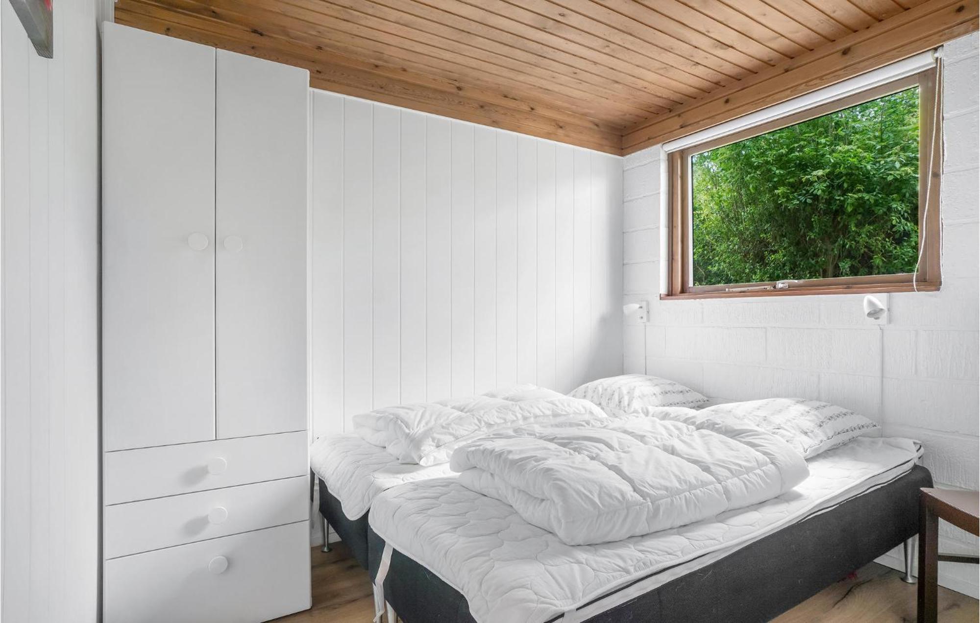 Amazing Home In Kalundborg With Kitchen Kültér fotó