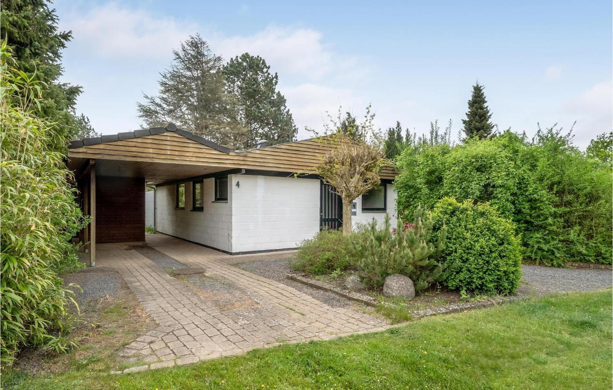 Amazing Home In Kalundborg With Kitchen Kültér fotó